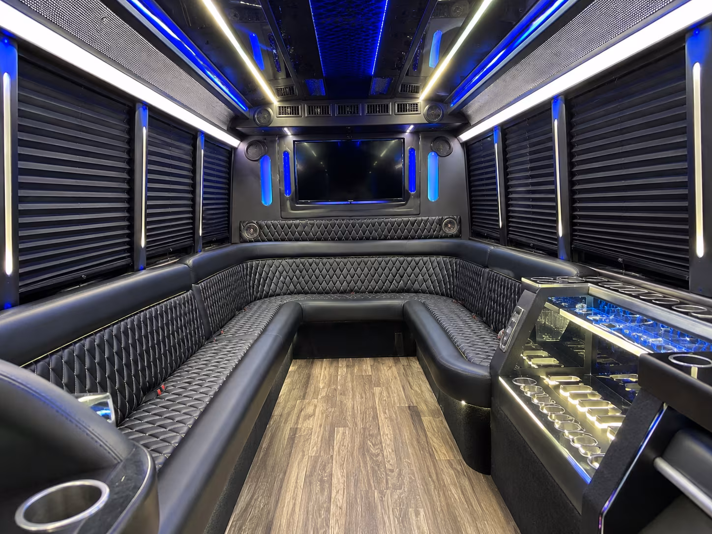 battle creek holiday party bus rental