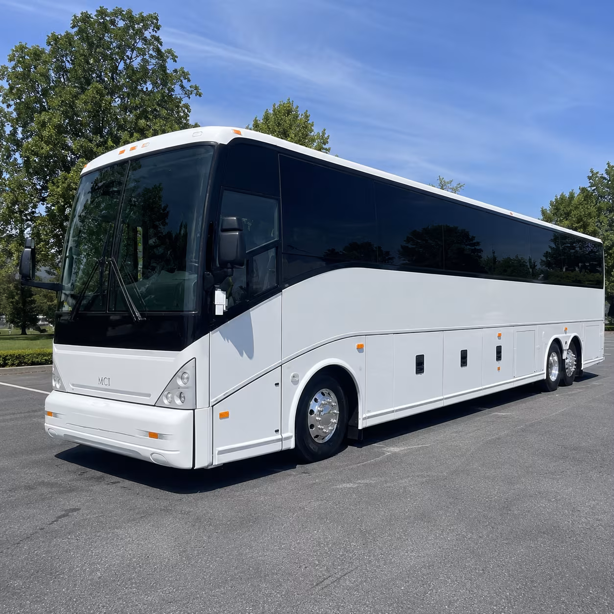 battlecreekcharterbuscompany com is ready to get your group to kalamazoo wings games all season long