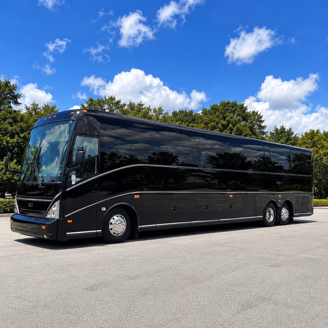 binder park zoo field trip buses that keep your whole class together