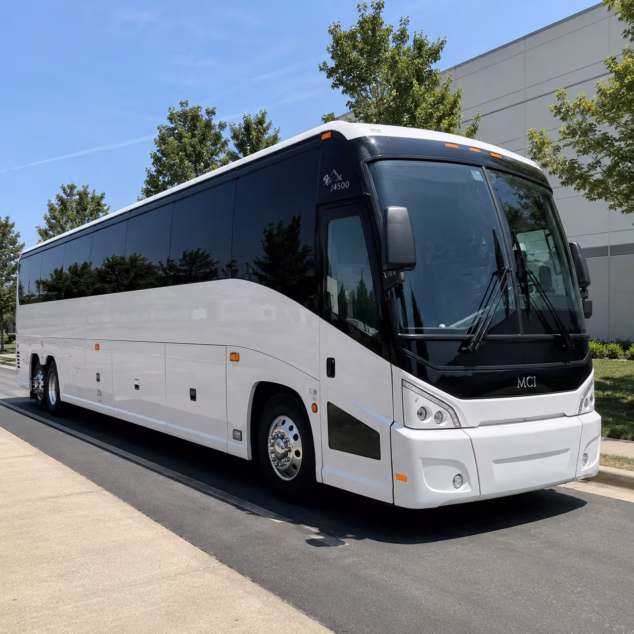 grand rapids charter bus rental fleet