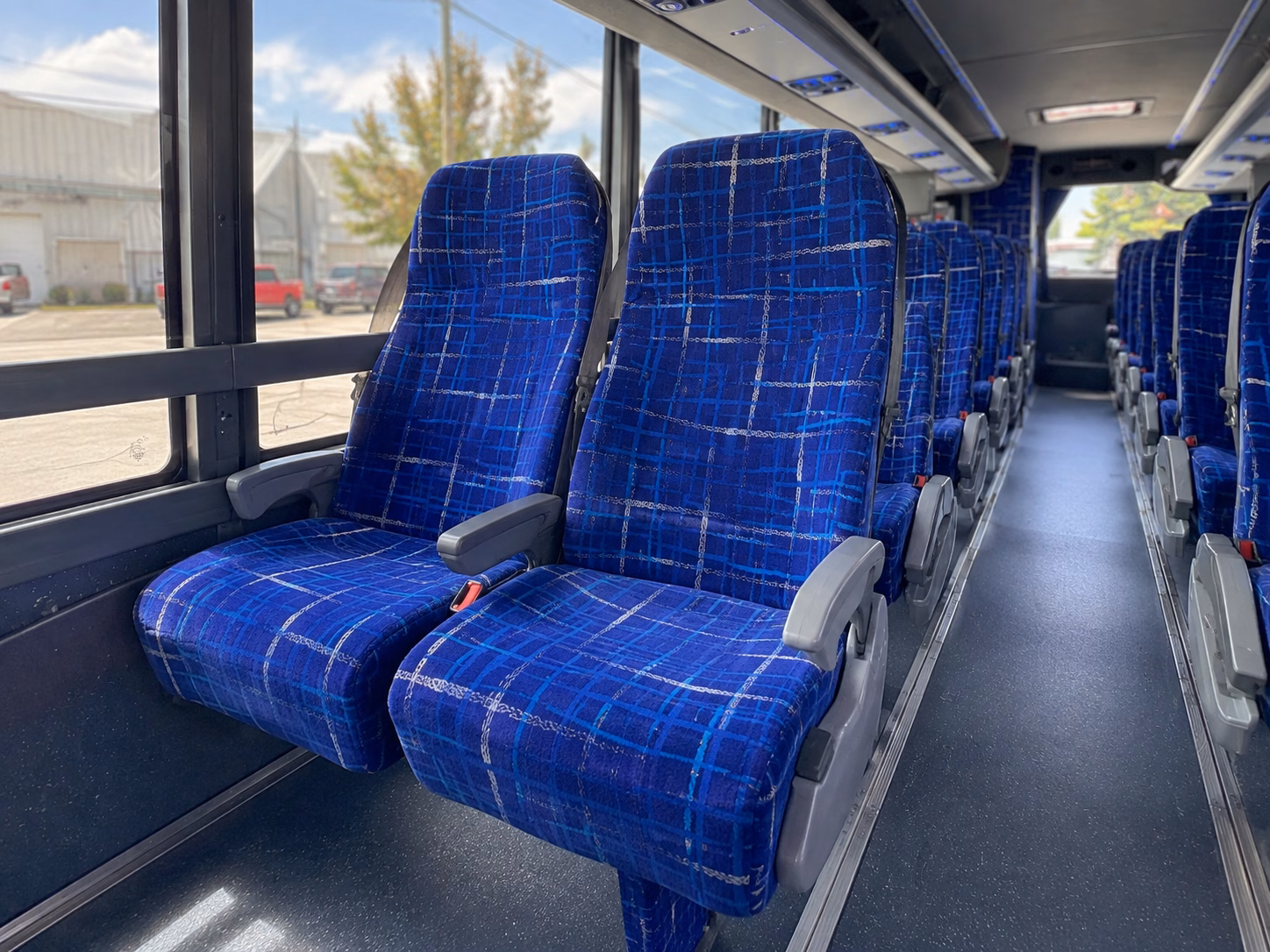 shuttle your guests between downtown hotels and your battle creek venue with ease