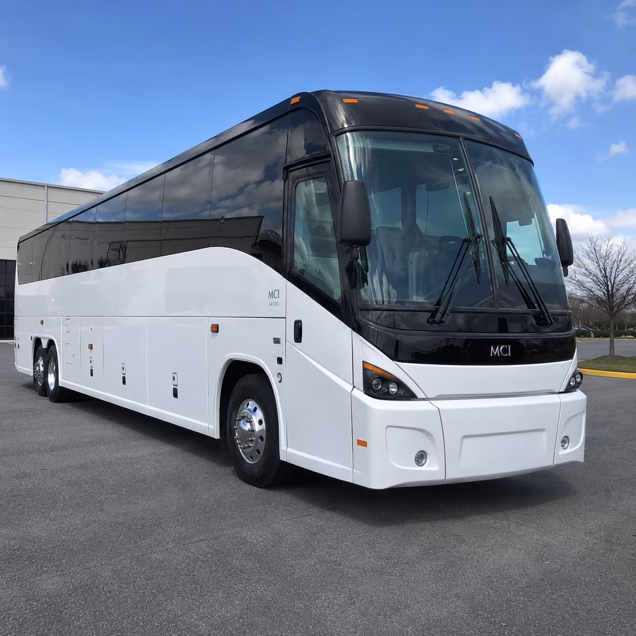 the closest commercial airport to battle creek is azo and a bus makes the run easy
