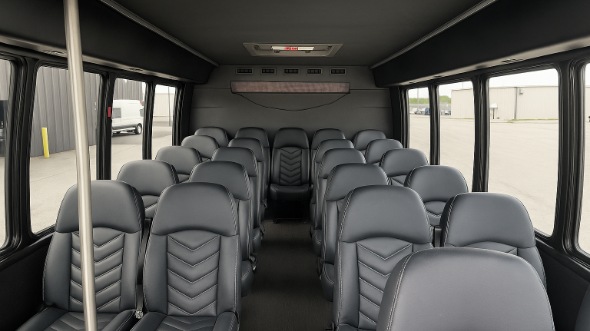 battle creek 28 passenger minibus rental
